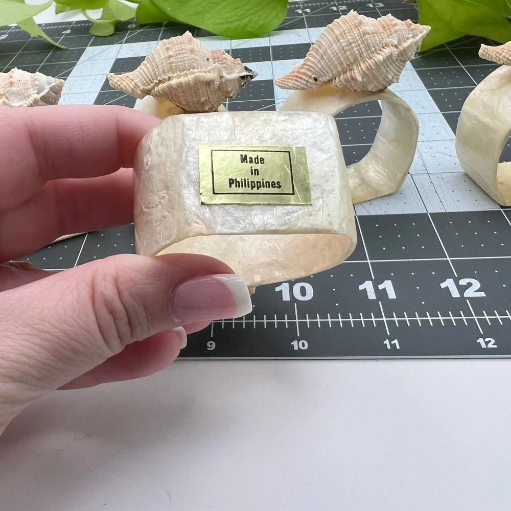 Vintage Mother Of Pearl Natural Sea Shell Napkin Ring Set(6) 1970s Retro Beach